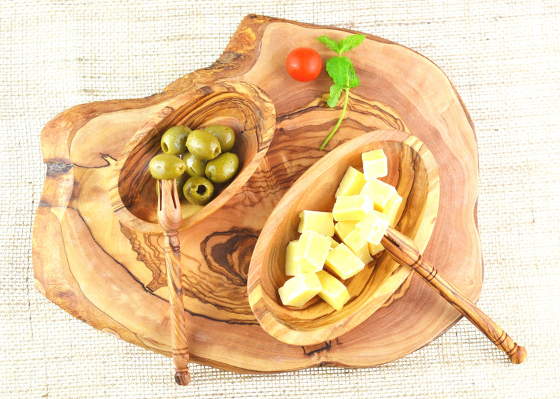 wooden olive wood chopping cutting carving cheese steak serving rustic round board serving cheese and olives planche en bois d'olivier by MR OLIVEWOOD® Wholesale USA Canada