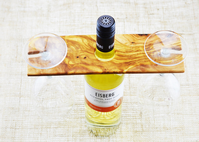 wooden olive wood 2 glasses bottle holder rectangular shape lifestyle porte-bouteilles Porte-verre en bois d'olivier by MR OLIVEWOOD® wholesale manufacturer US based supplier USA Canada